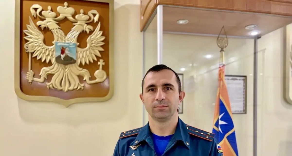 Алексей Балдин пошёл по стопам отца и вырос от пожарного до главного специалиста МЧС